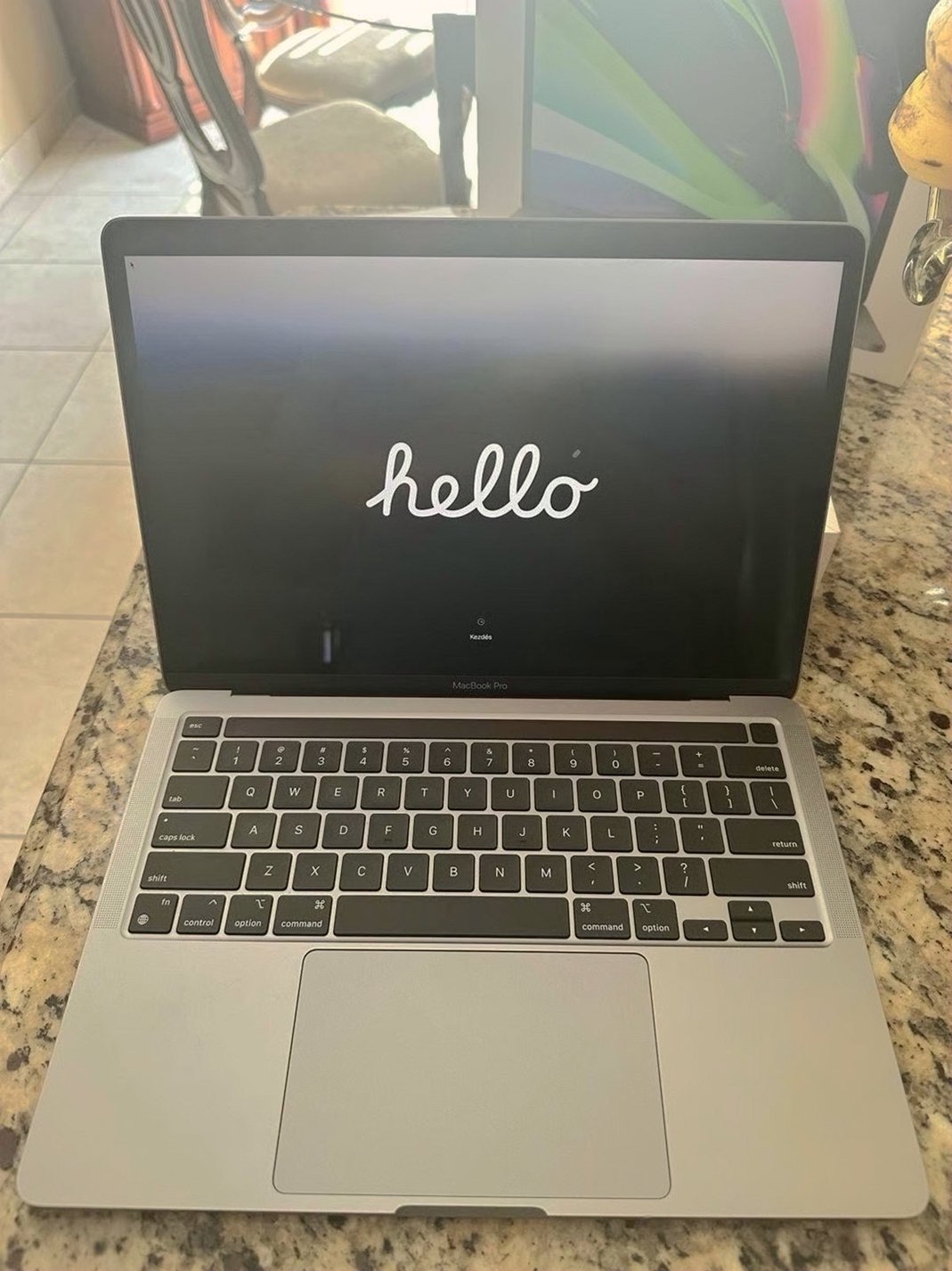 Apple MacBook Pro 13.3 inch 2020 256GB Silver Used image 4