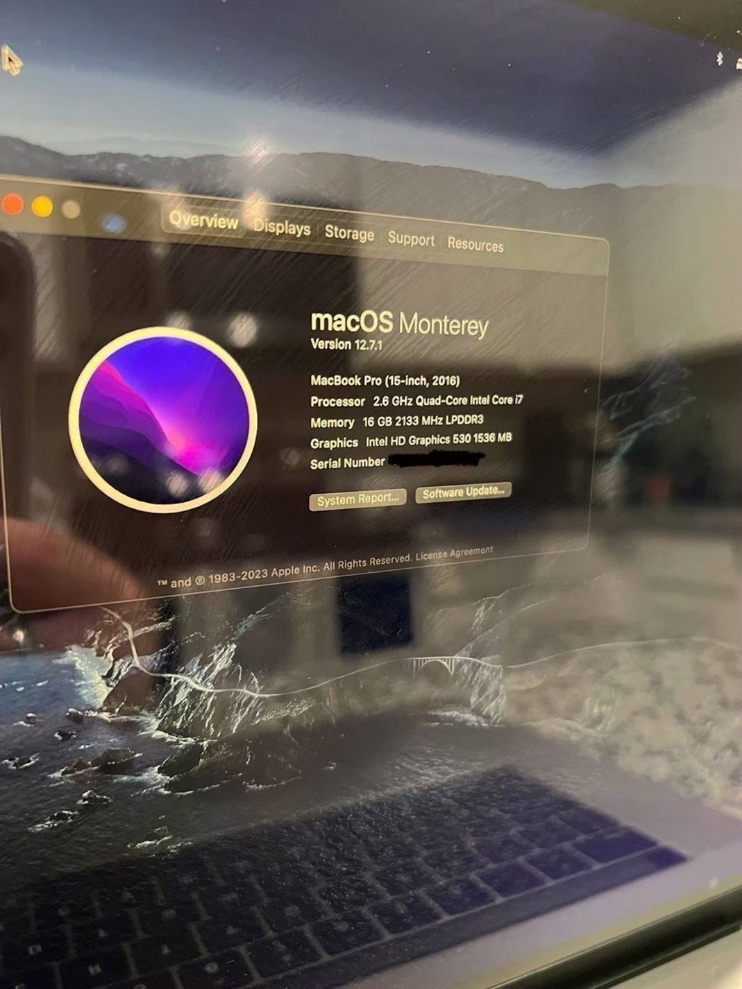 Apple MacBook Pro 15” 256GB Space Gray Unlocked - Used image 3