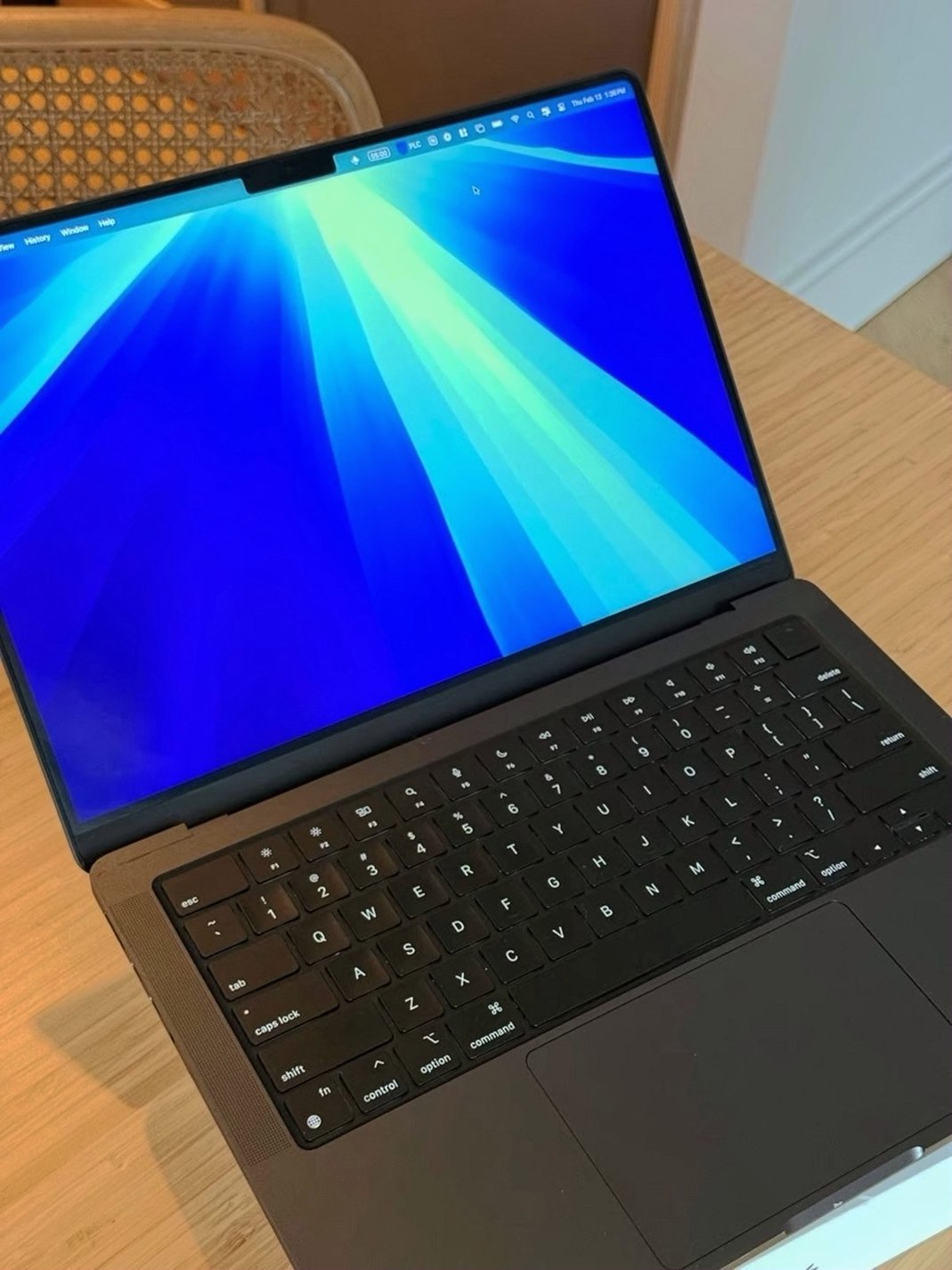 Apple MacBook Pro 14 inch M3 1TB Unlocked - Used image 2