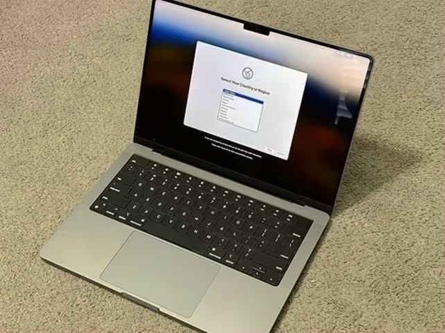Apple MacBook Pro 14" 1TB SSD Space Gray - Used image 4