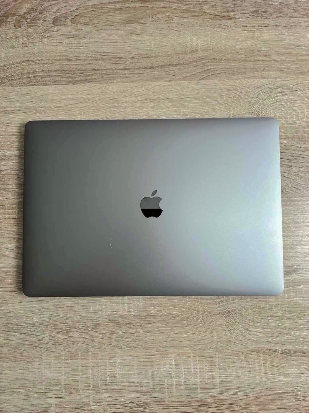 Apple MacBook Pro 16 Inch 512GB Space Gray Unlocked - Used image 4
