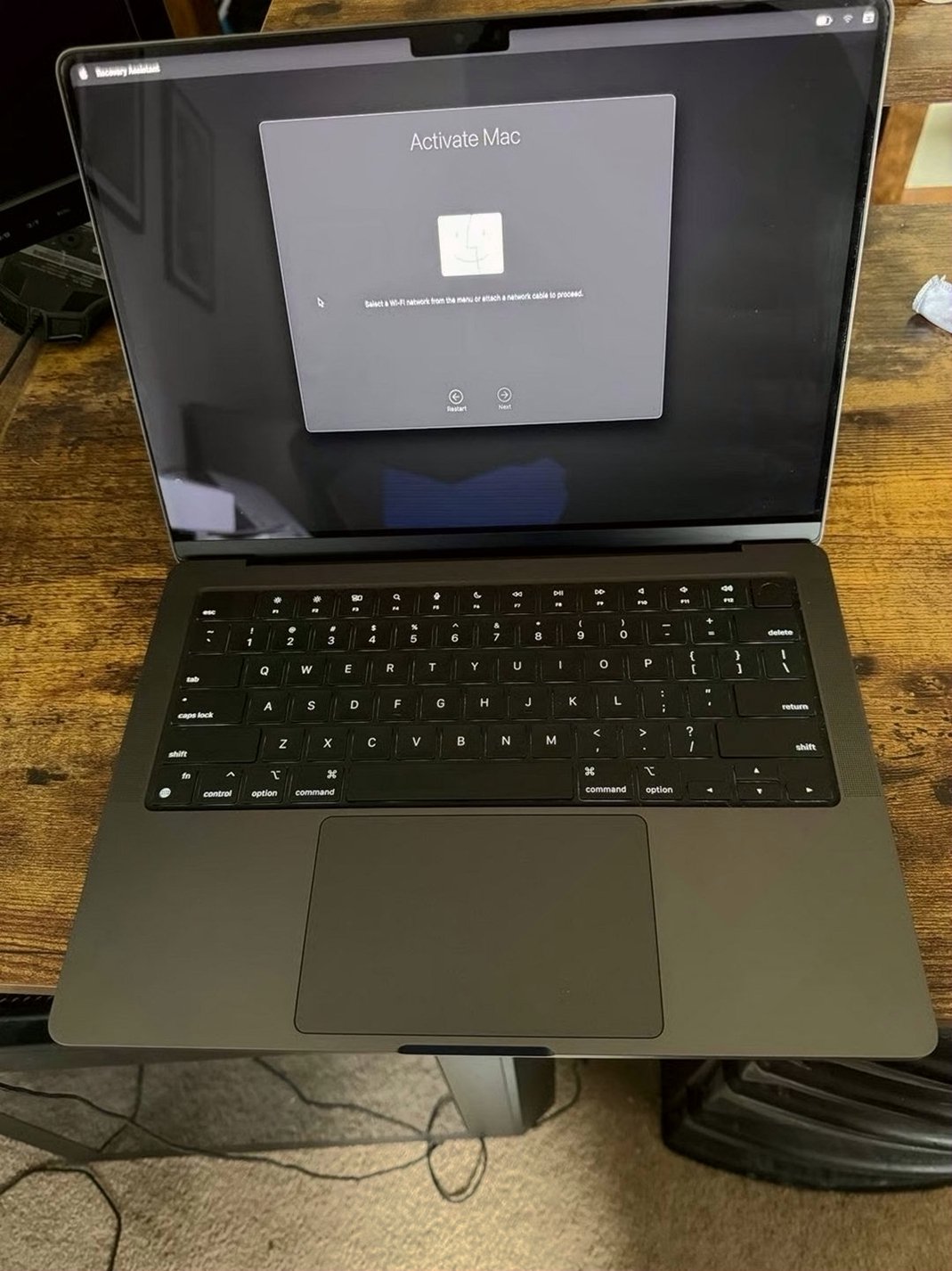 Apple MacBook Pro M3 512GB Space Black Unlocked - Used