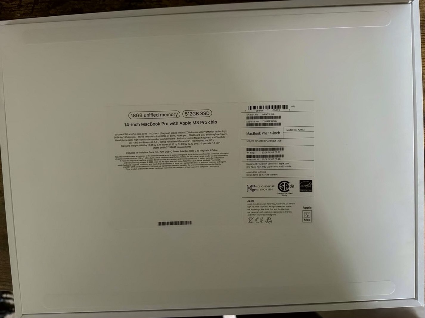 Apple MacBook Pro M3 512GB Space Black Unlocked - Used image 4