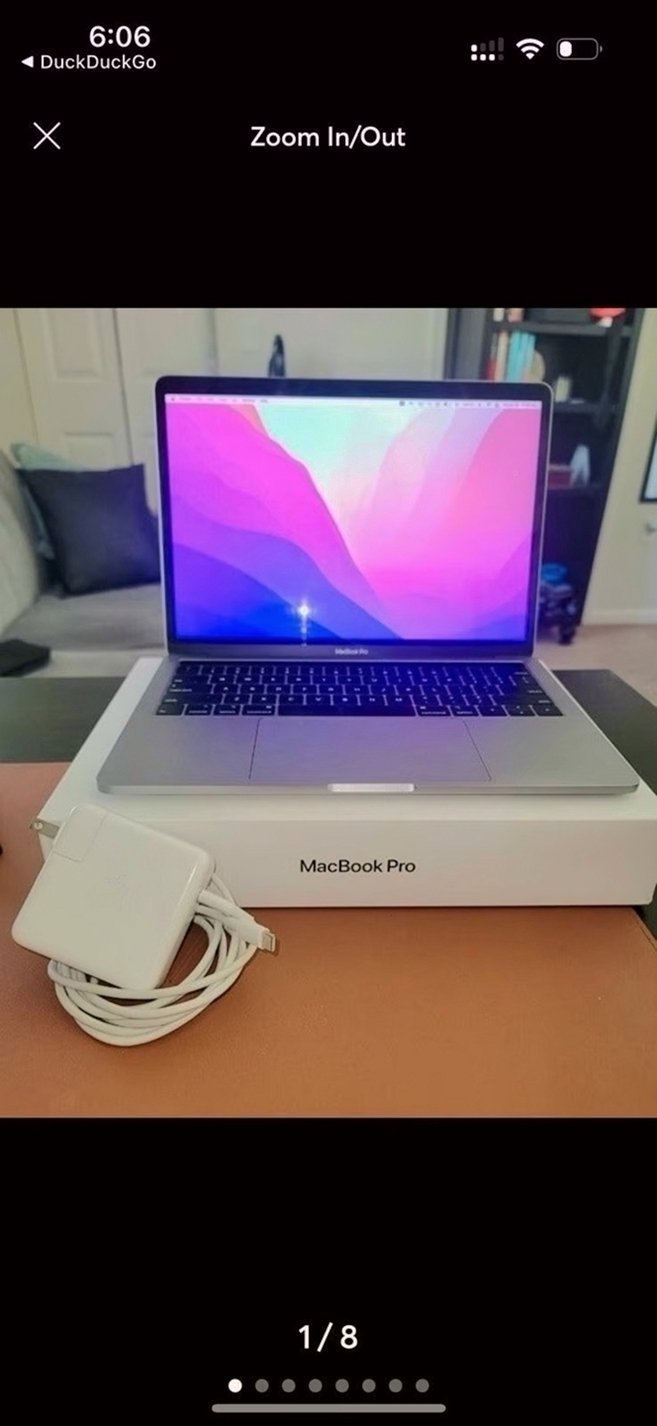 Apple MacBook Pro 13 2019 256GB Space Gray Unlocked - Used image 2