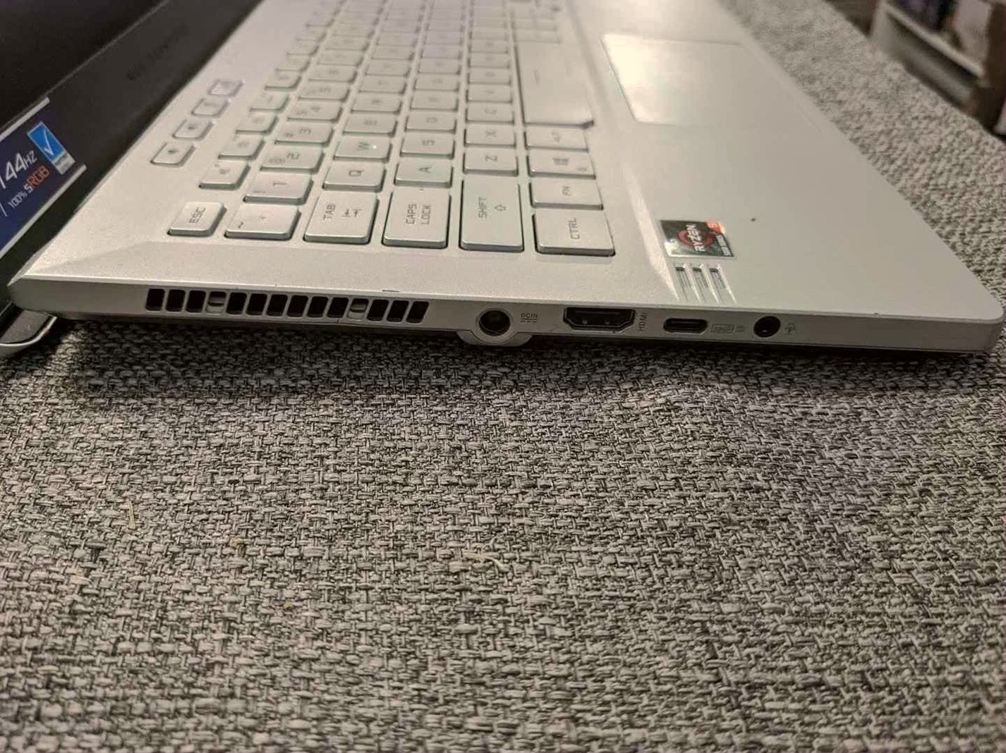 ASUS ROG Zephyrus 14" 1TB Black Unlocked - Used image 4