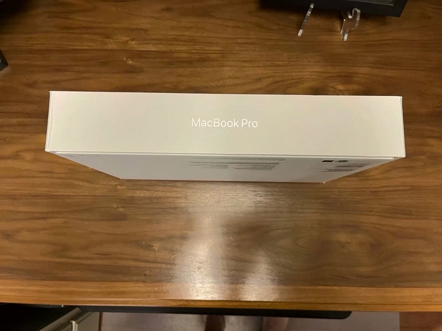 Apple MacBook Pro 13 inch 250GB Unlocked - Used image 2