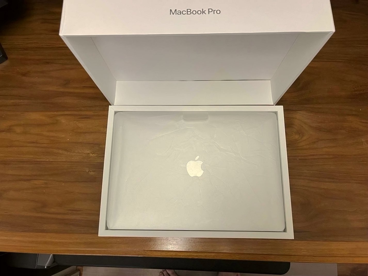 Apple MacBook Pro 13 inch 250GB Unlocked - Used image 4