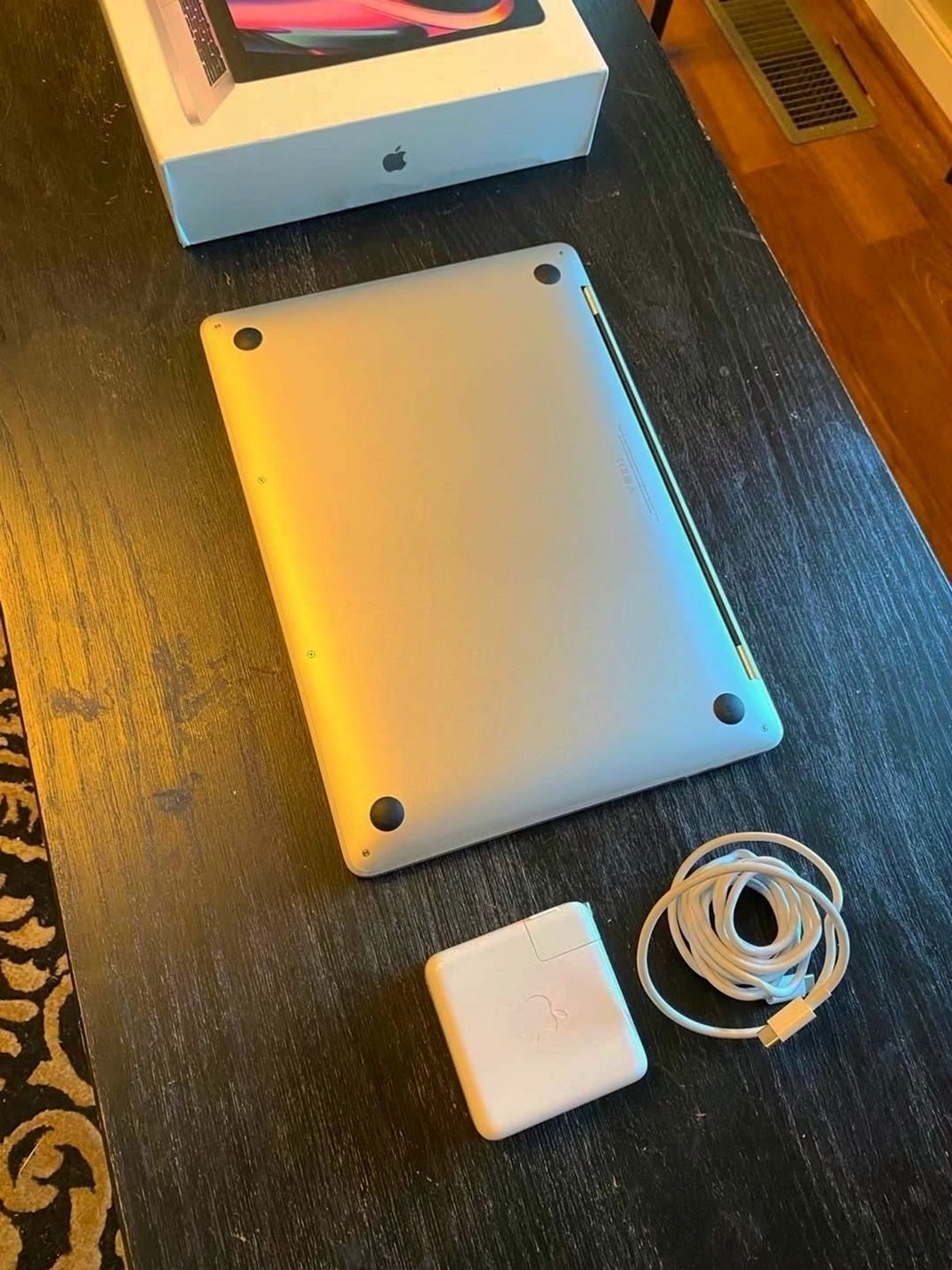 Apple MacBook Pro M1 2020 256GB SSD - Used image 3