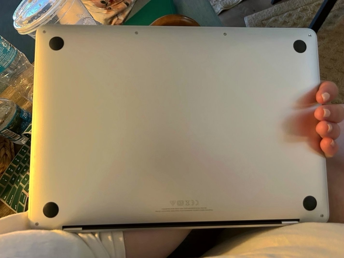 Apple MacBook Pro 2022 245.11GB Silver Unlocked - Used image 2