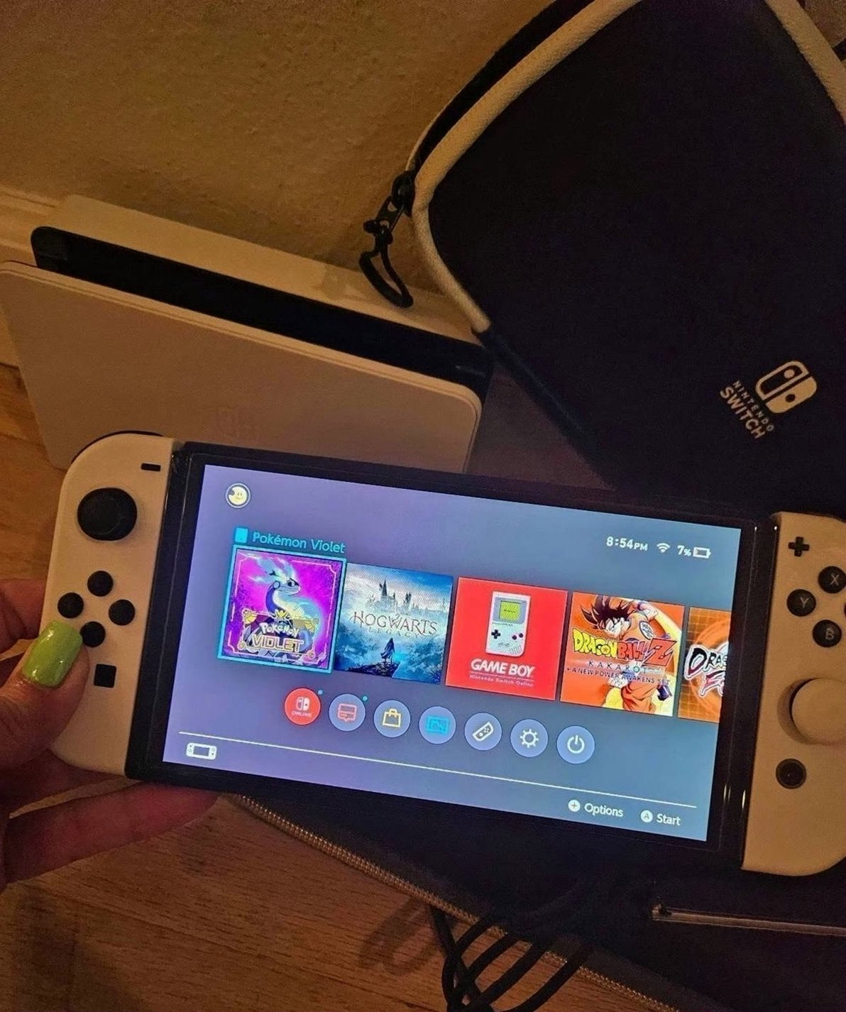 Nintendo Switch OLED Console 9N61 - Used image 3