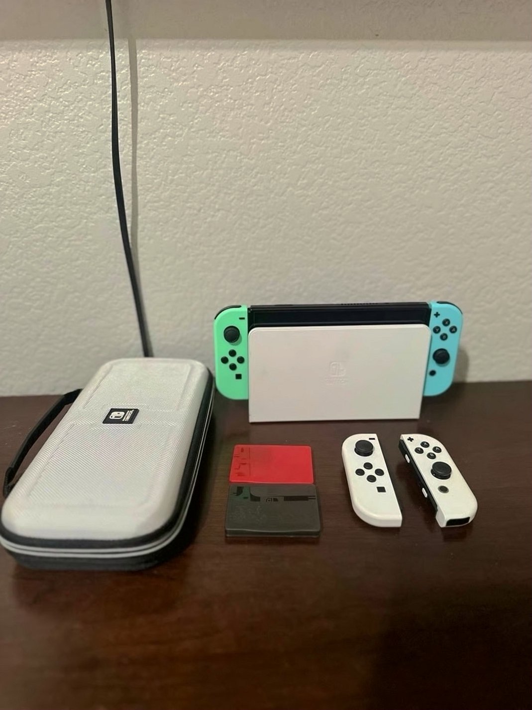 Nintendo Switch OLED 2V51 Used image 4