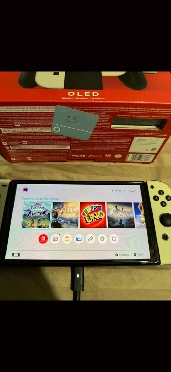Nintendo Switch OLED 64GB White Unlocked - Used image 4