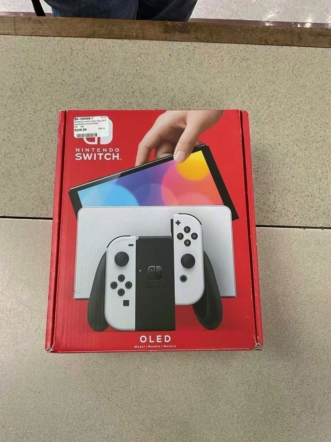 Nintendo Switch OLED 7R52 Used