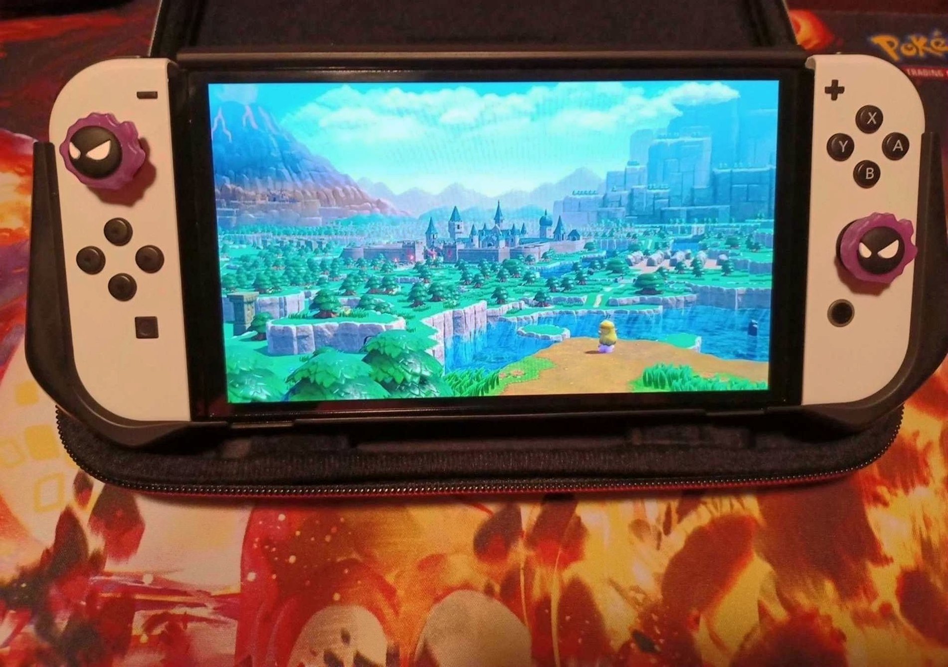 Nintendo Switch OLED 1B35 White Unlocked - Used image 4