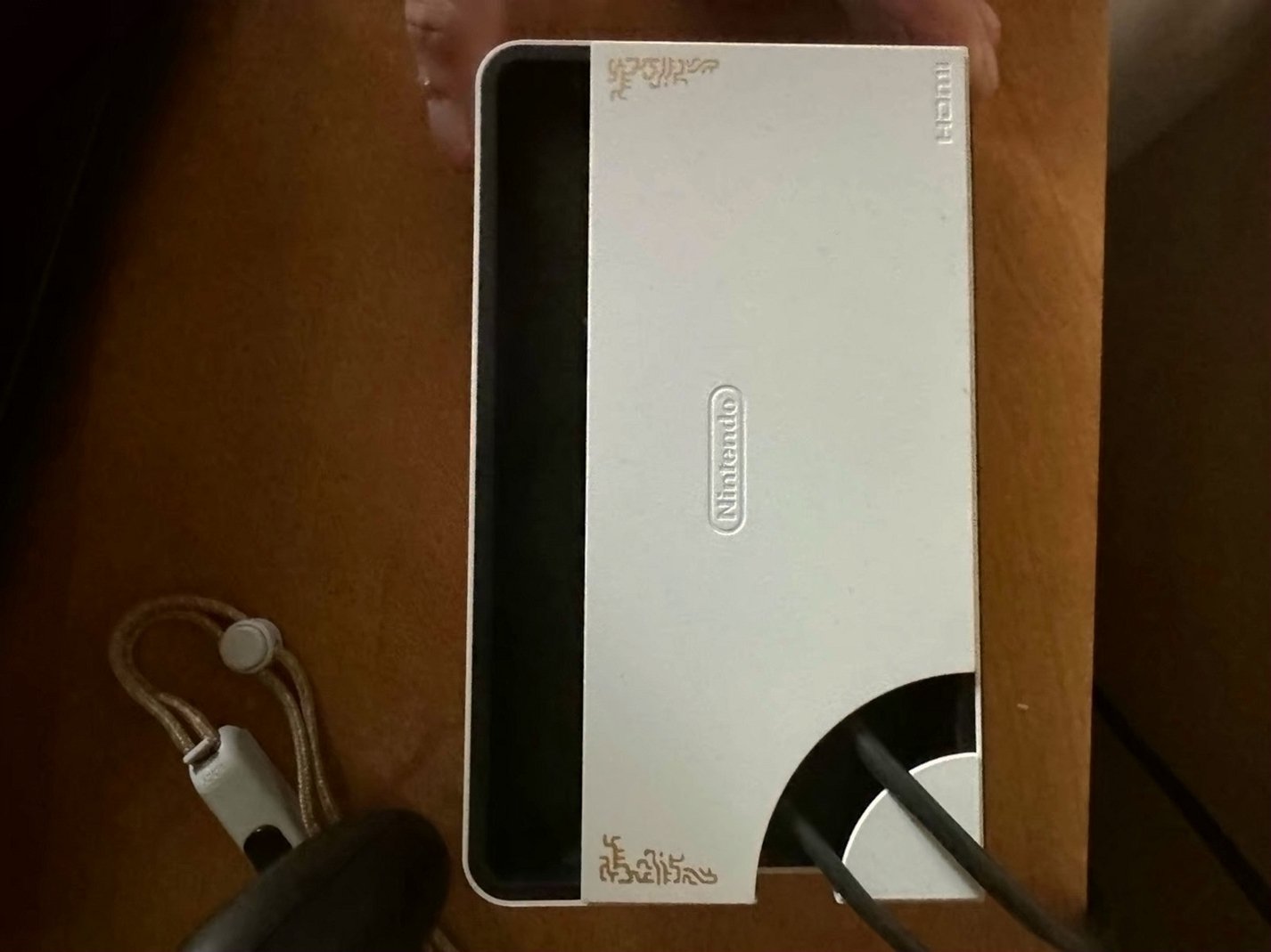 Nintendo Switch OLED Zelda Edition Unlocked - Used image 3