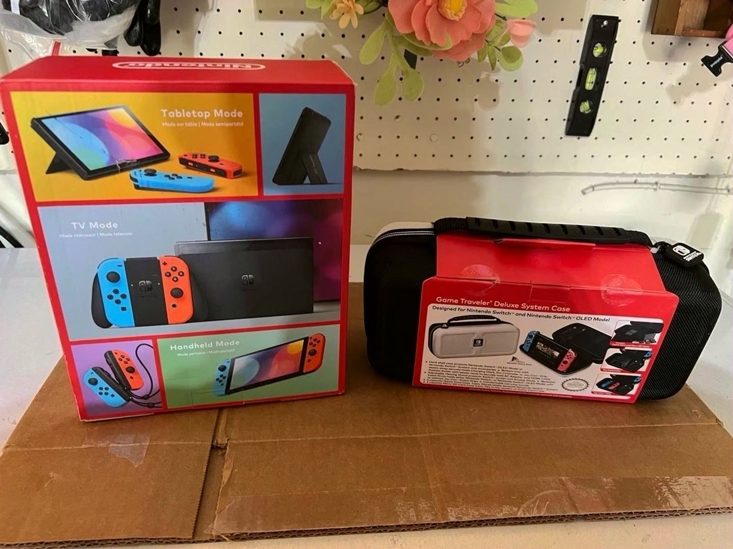 Nintendo Switch OLED Bundle Unlocked - Used image 5