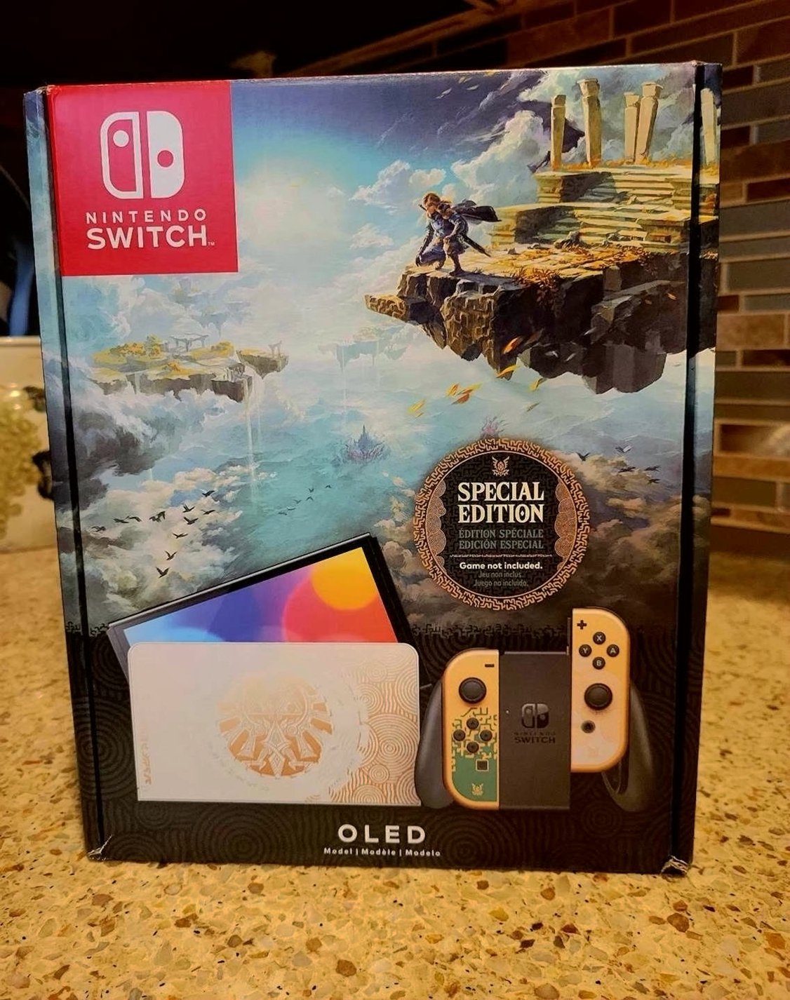 Nintendo Switch OLED 1T31 Zelda Edition Unlocked - Used