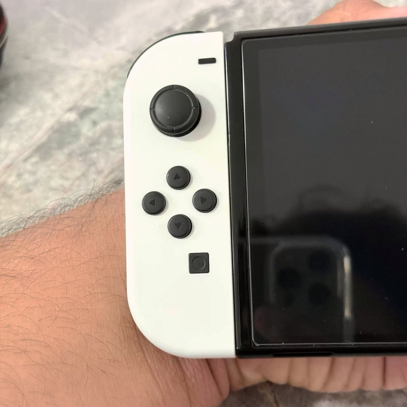 Nintendo Switch OLED White Bundle 6R11 - Used image 4