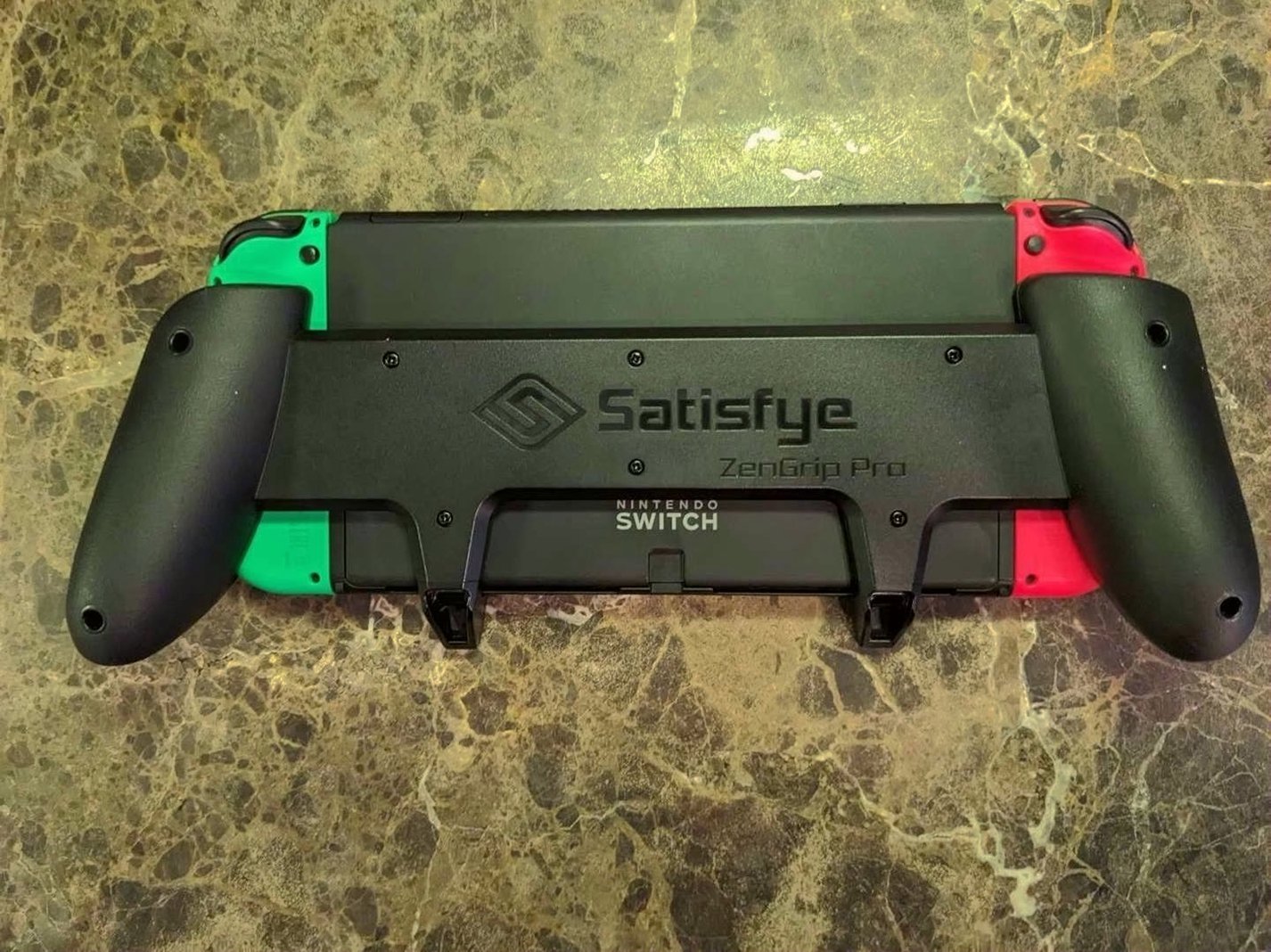 Nintendo Switch OLED 128GB with Satisfye Grip - Used image 5