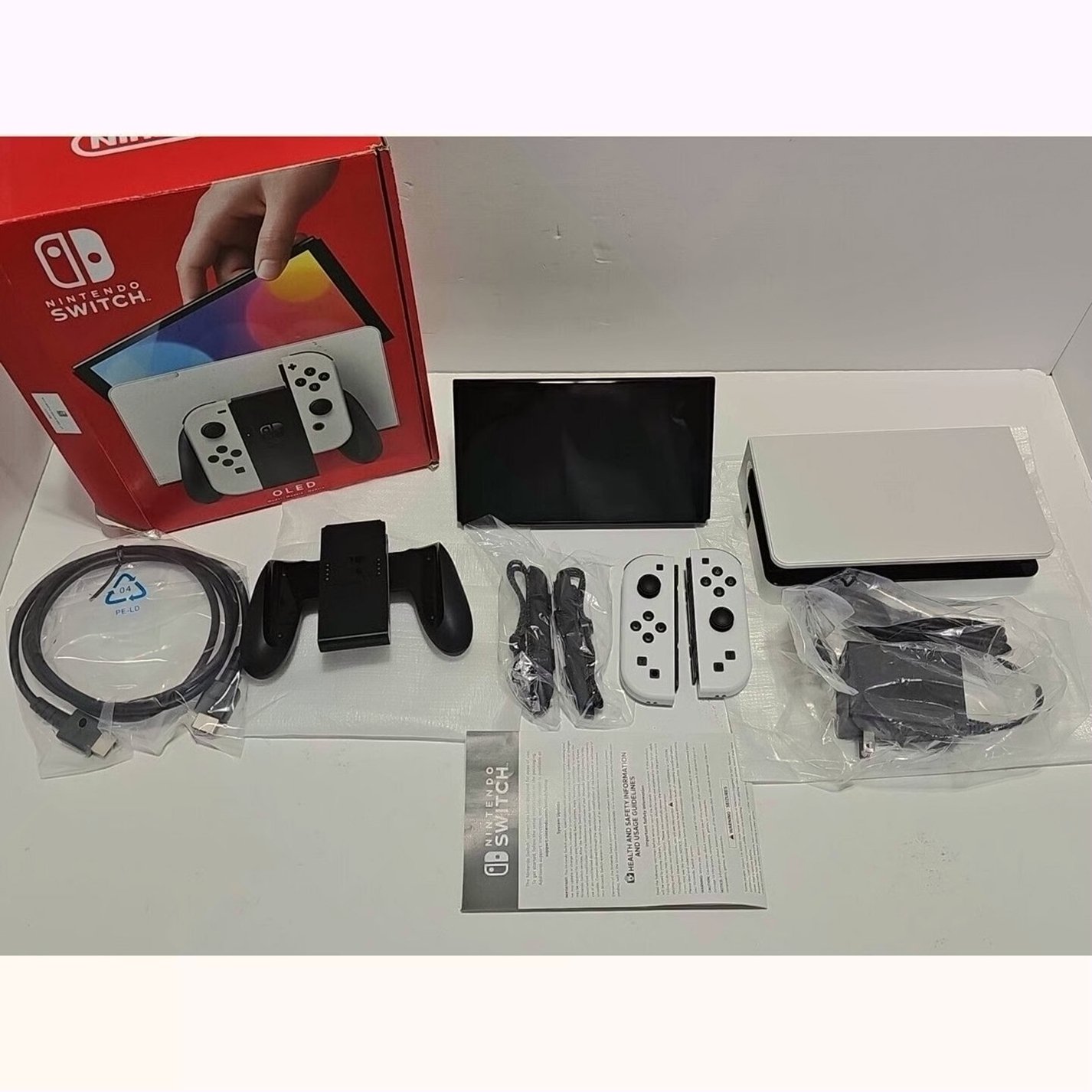 Nintendo Switch OLED Model HEG-001 64GB White Used