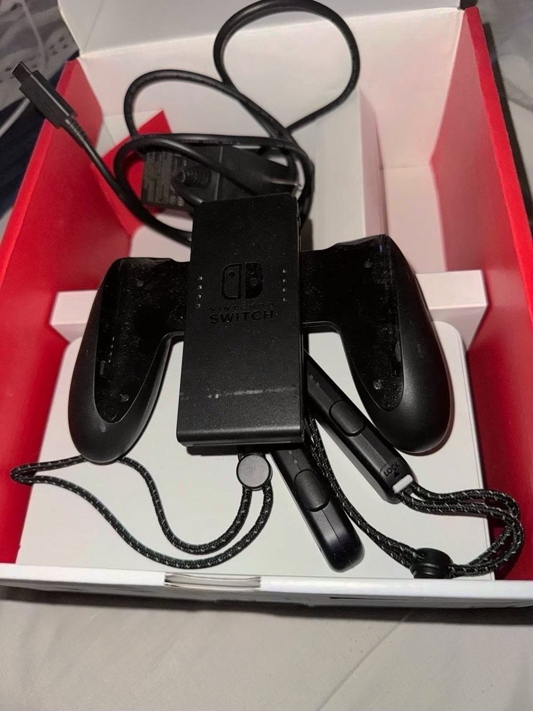 Nintendo OLED Switch 5E56 - Used image 4
