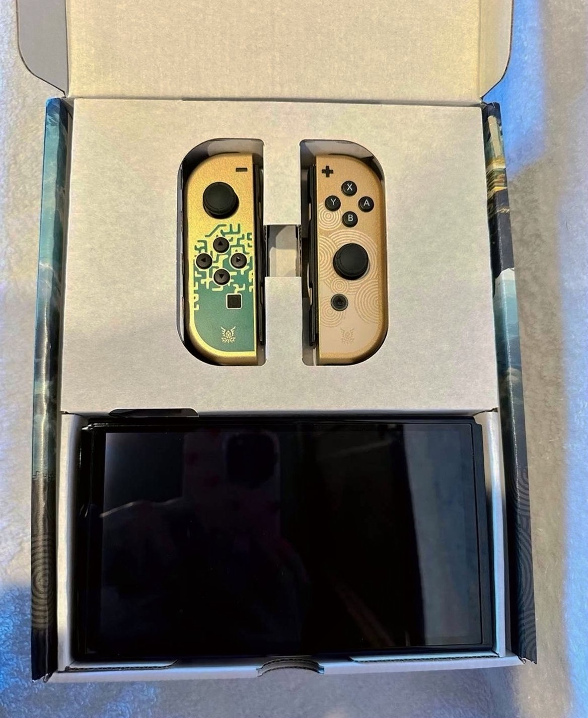 Nintendo Zelda Tears of the Kingdom OLED Used - Unlocked image 2