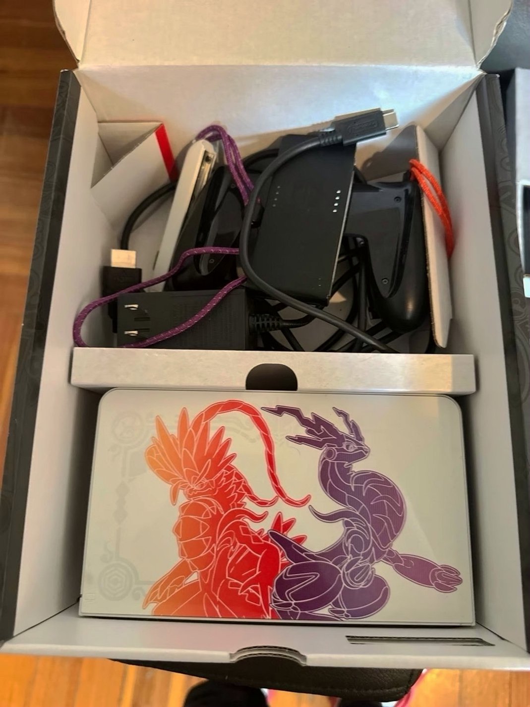 Nintendo Switch OLED Model Pokémon Scarlet & Violet Edition - Used image 3
