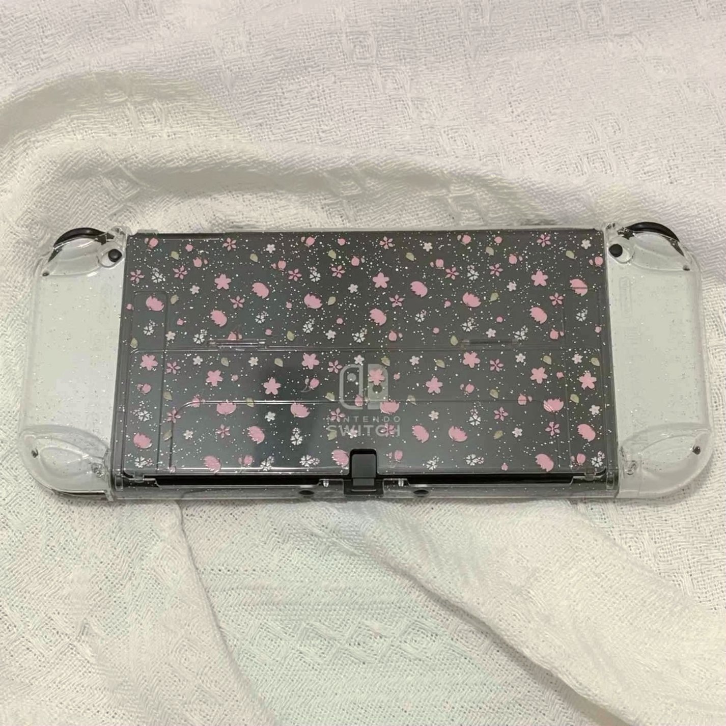 Nintendo Switch OLED White 1B62 - Used image 4