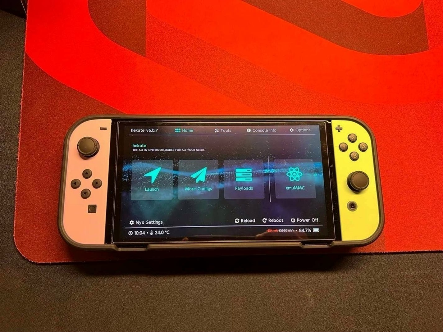 Nintendo Switch OLED 256GB Pastel Joy Cons Unlocked Used
