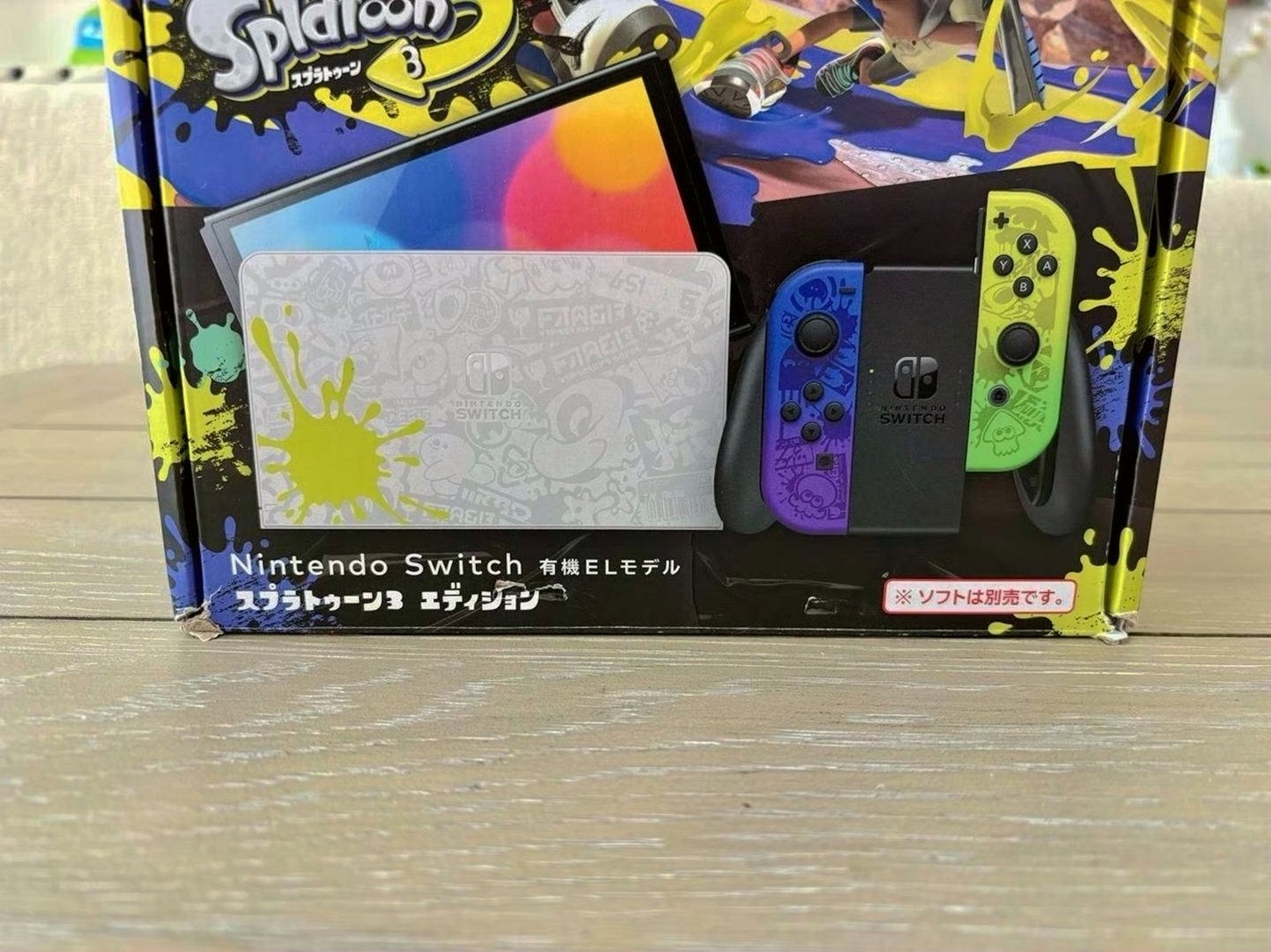 Nintendo Switch OLED Model Splatoon 3 Special Edition - Used image 3