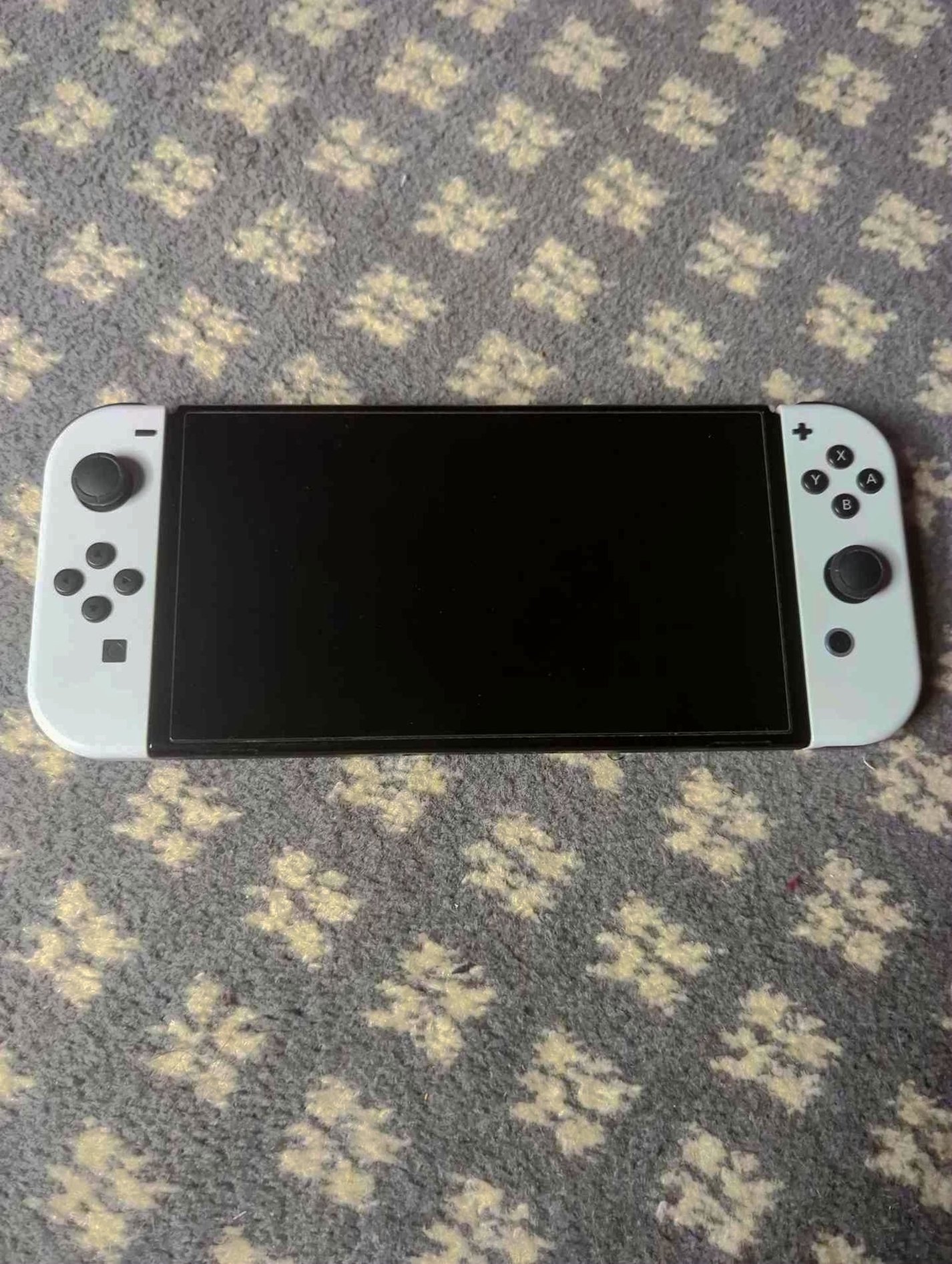 Nintendo Switch OLED with Animal Crossing 5G22 - Used image 4