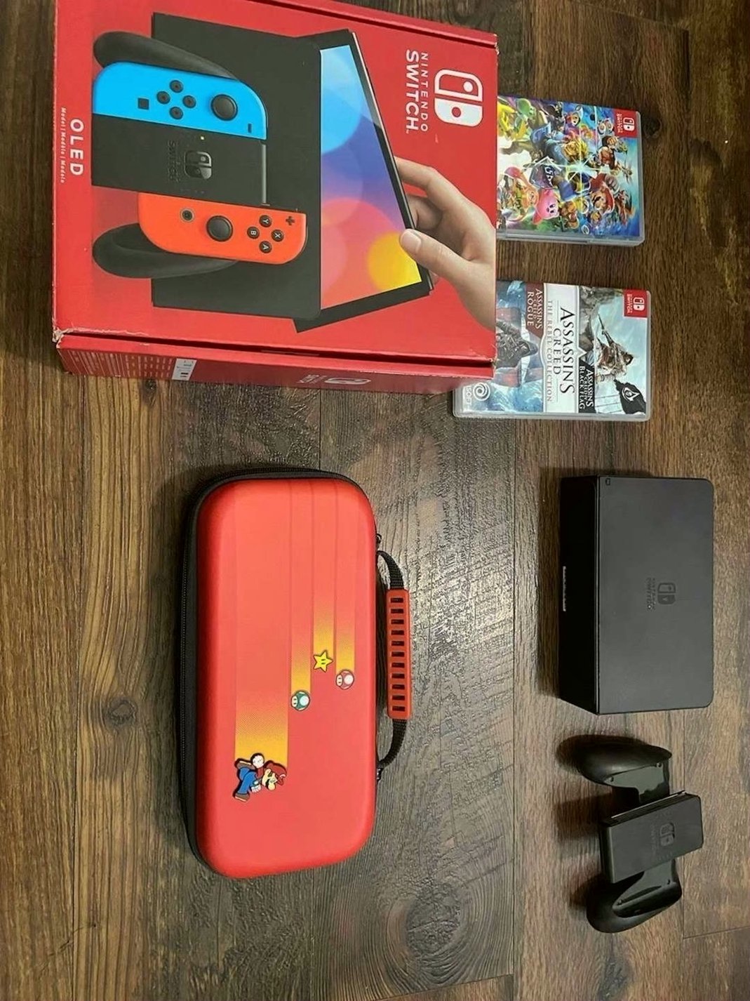 Nintendo Switch OLED Console 3N39 Used image 2