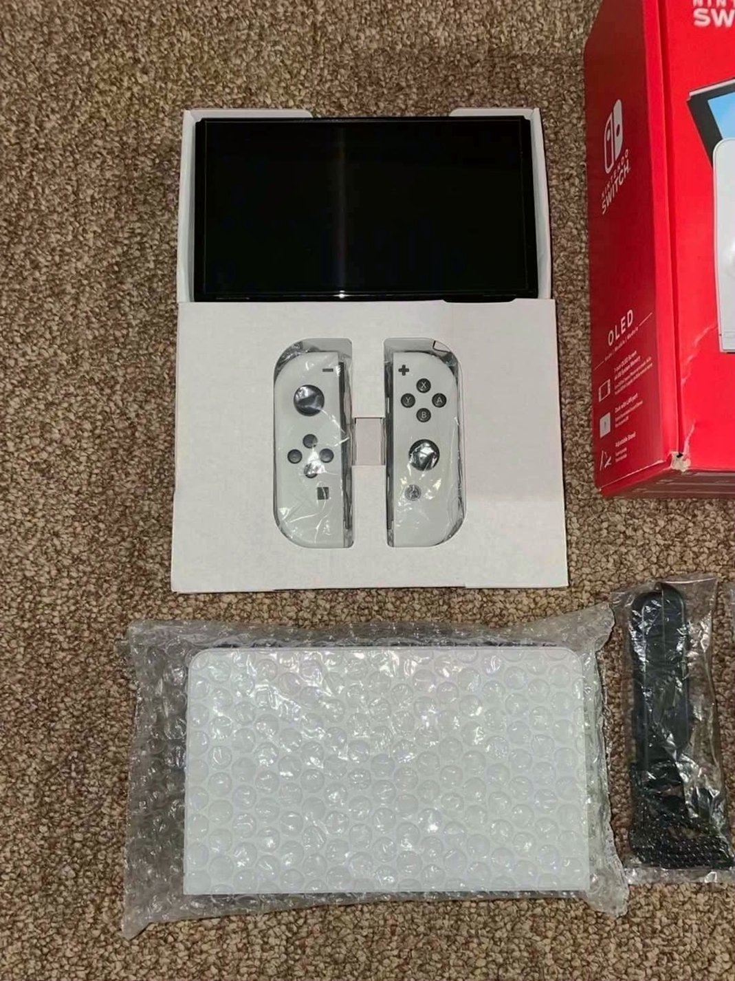 Nintendo Switch OLED 256GB White - Used image 3