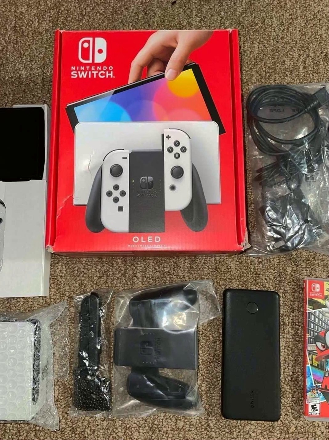 Nintendo Switch OLED 256GB White - Used image 4