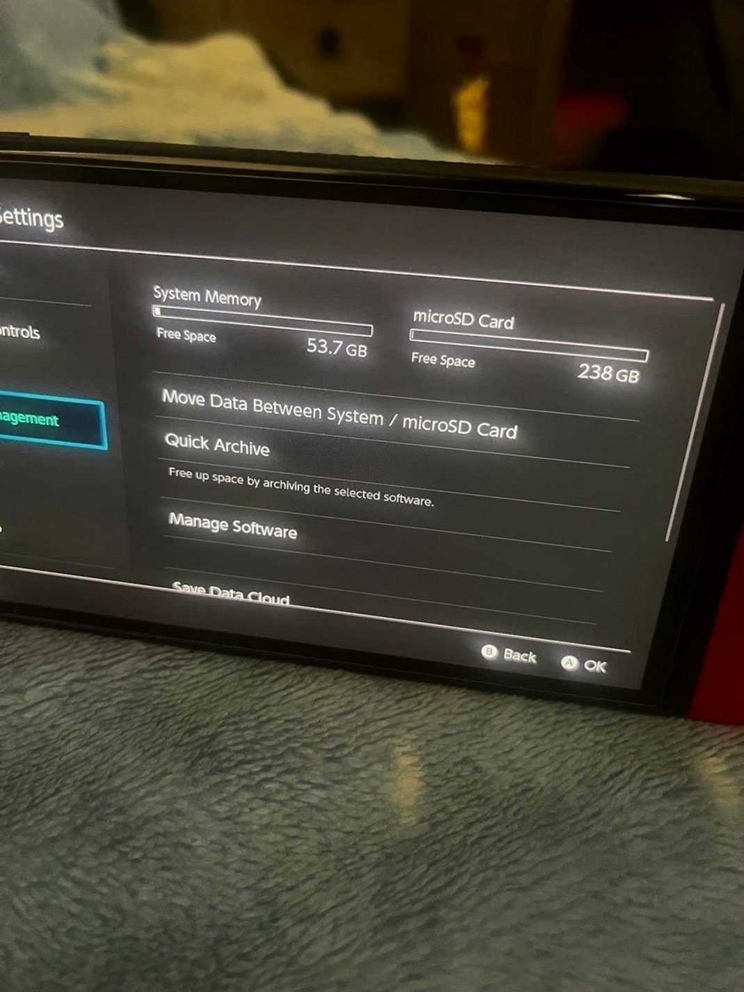 Nintendo Switch OLED 256GB Red/Blue Used image 4