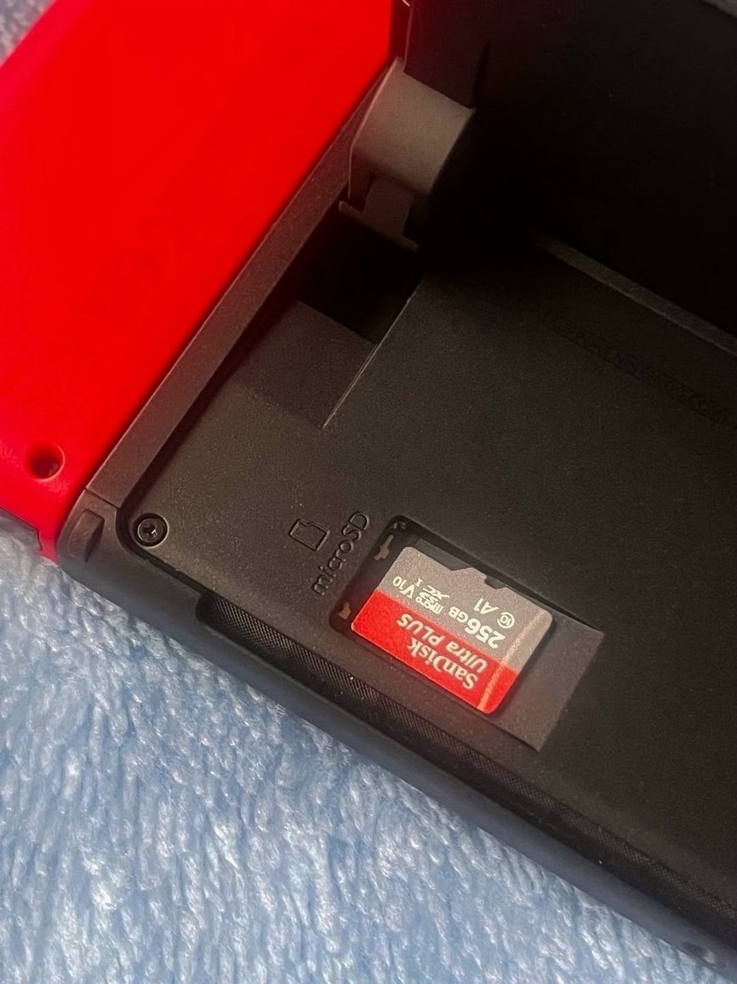 Nintendo Switch OLED 256GB Red/Blue Used image 5