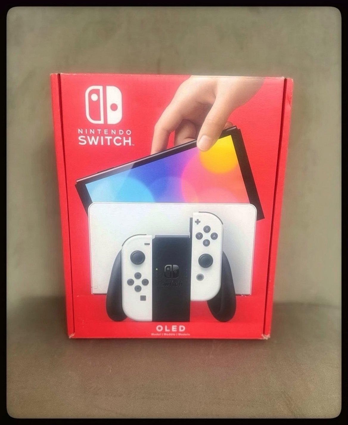 Nintendo Switch OLED 64GB White - Used image 2