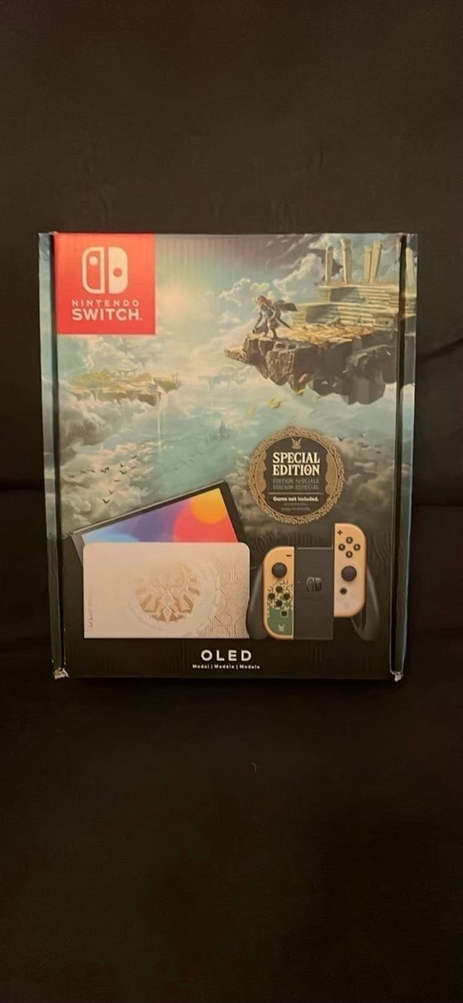 Nintendo NEW Zelda Tears of the Kingdom Switch OLED - Used