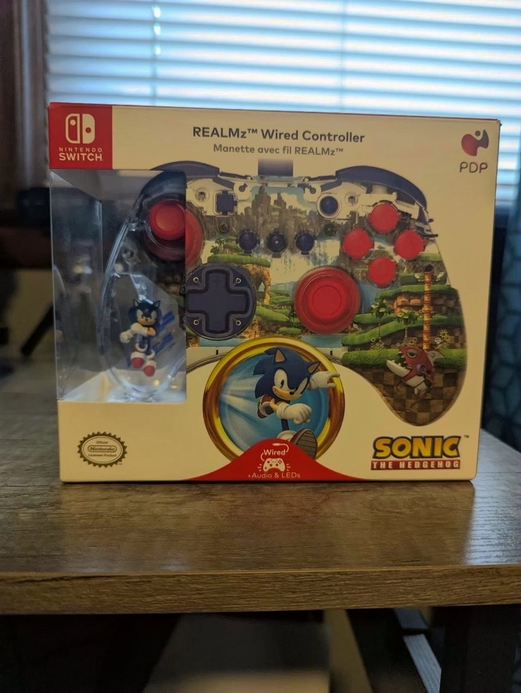Nintendo Pokemon Scarlet and Violet Switch OLED Bundle Unlocked - Used image 5