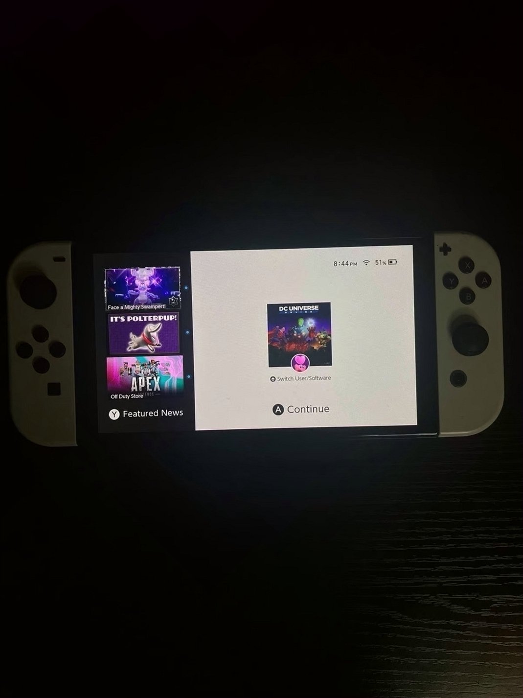 Nintendo Switch OLED 7Z37 64GB White - Used image 3