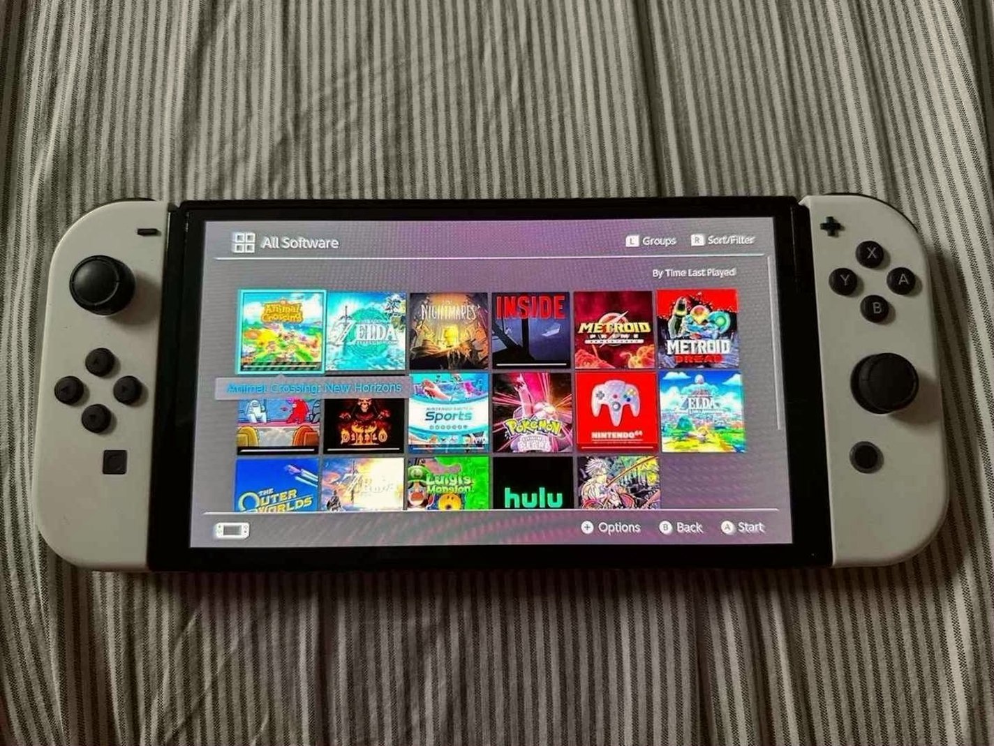 Nintendo Switch OLED 256GB Green Joy Cons Bundle - Used image 2
