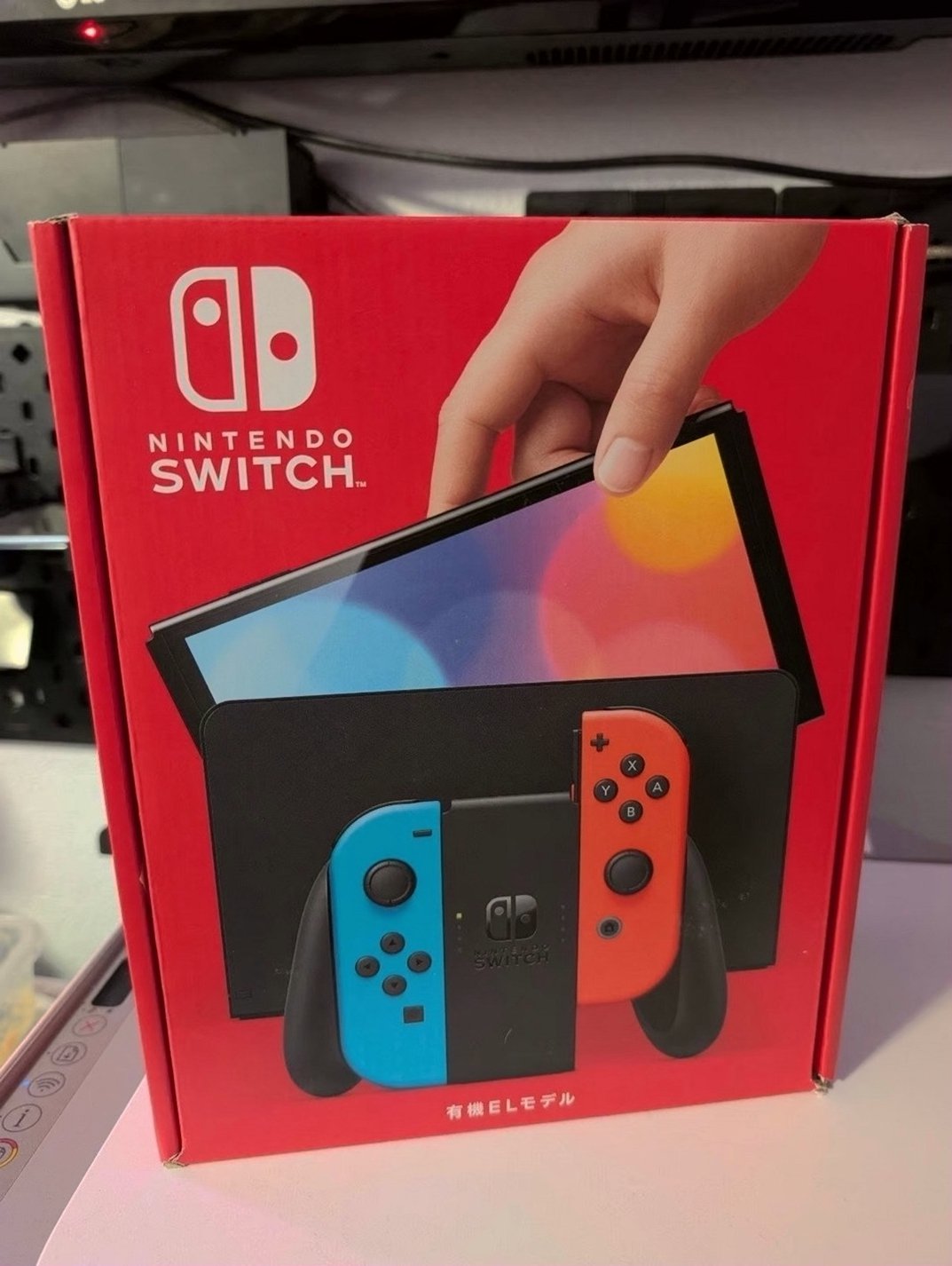 Nintendo Switch OLED 5Q67 - Used