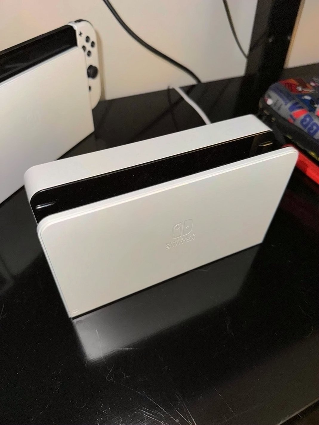 Nintendo Switch OLED Model 2V31 - Used image 2