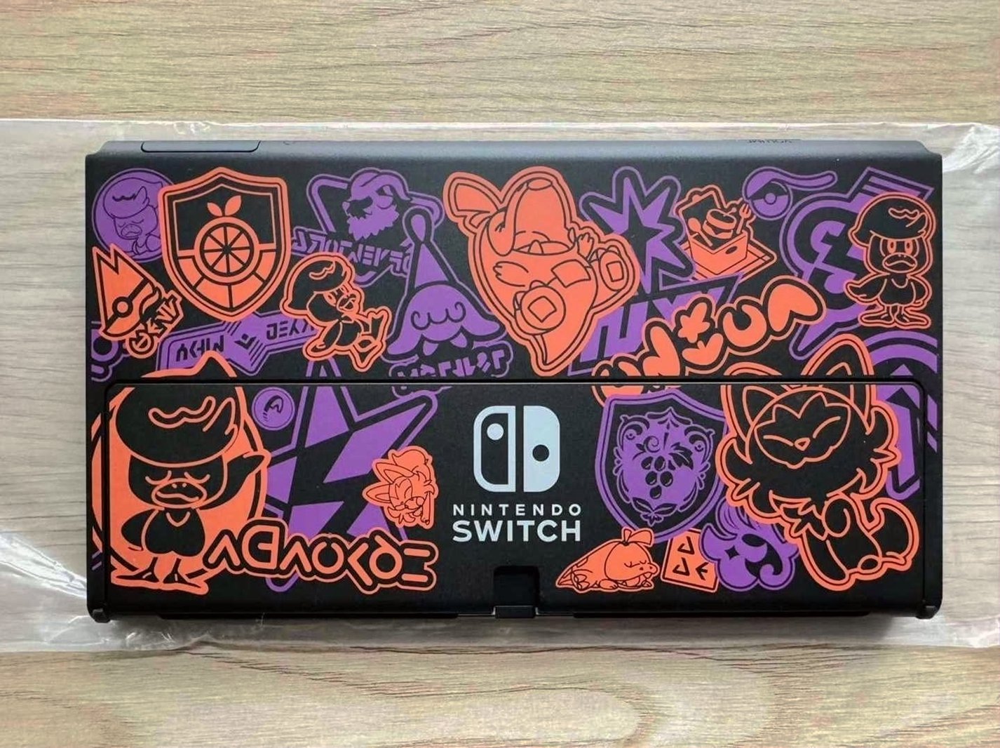 Nintendo Switch OLED Scarlet and Violet Edition Used image 3