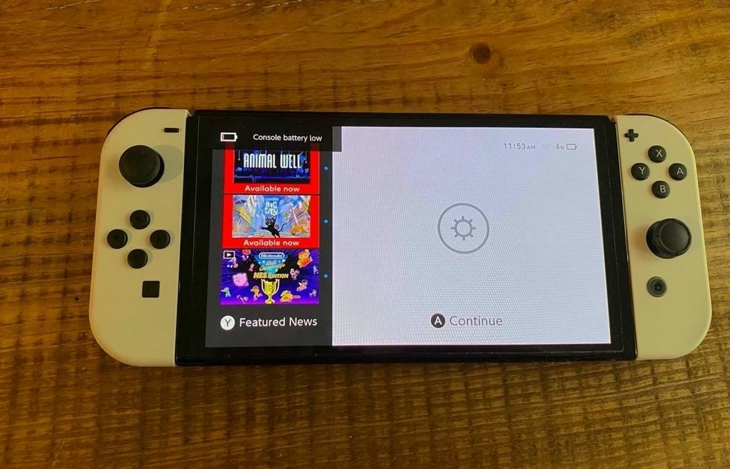 Nintendo Switch OLED White Unlocked - Used image 3