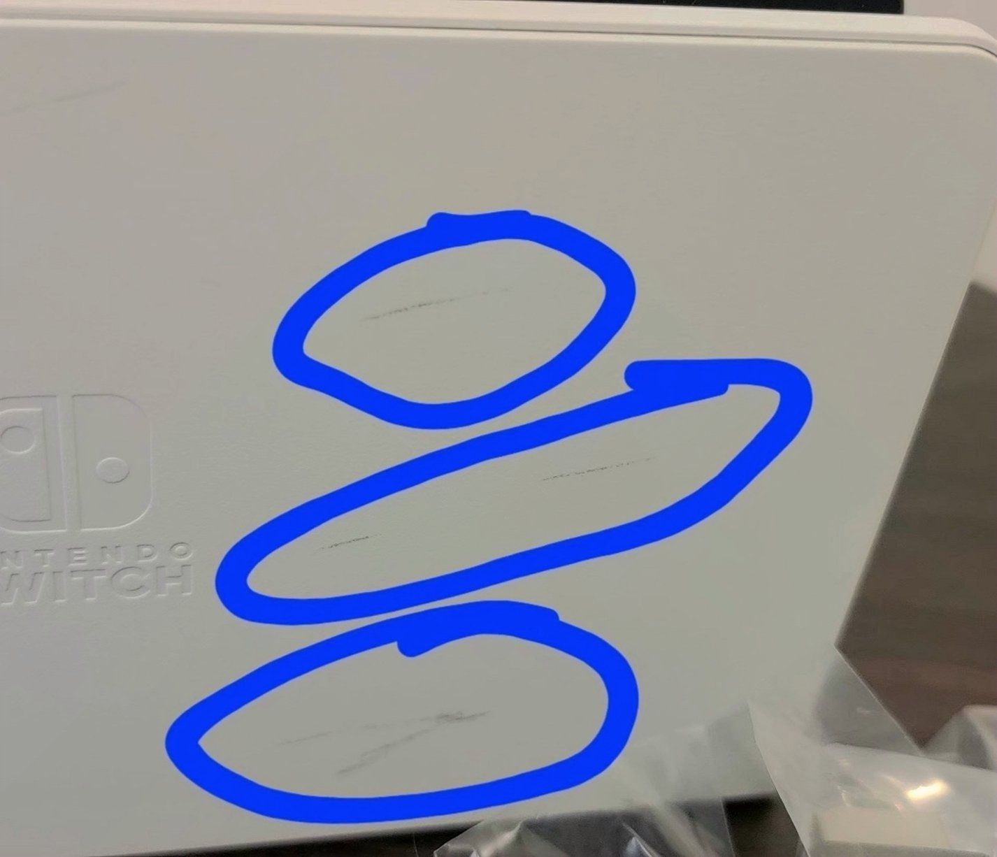 Nintendo Switch OLED 3U37 White - Used image 5