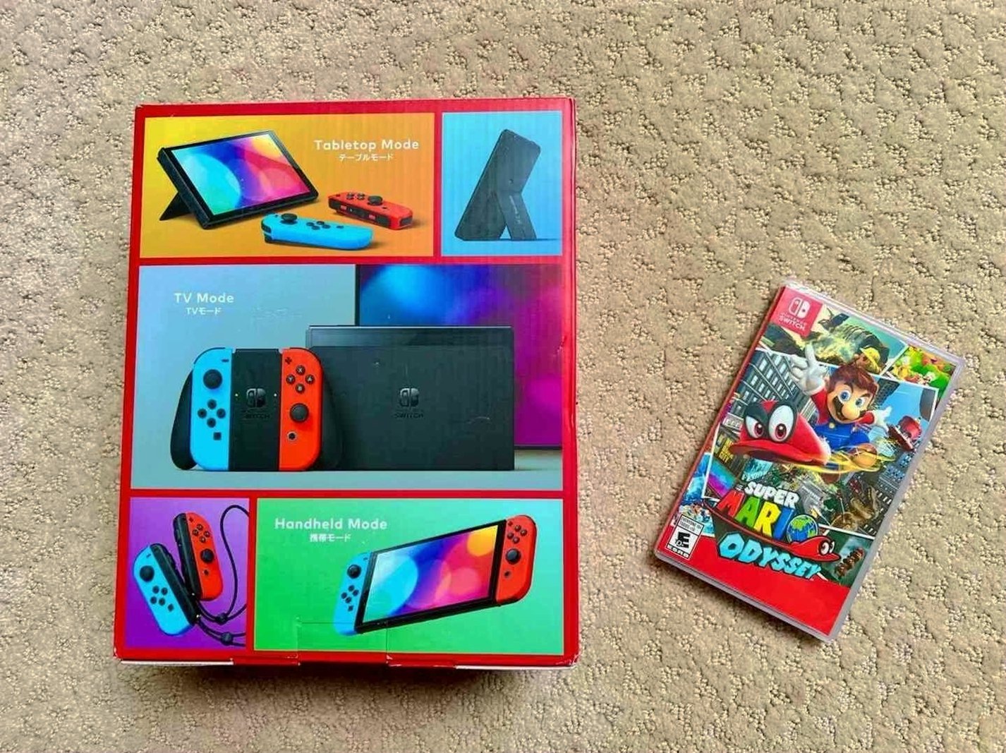 Nintendo Switch OLED Model 9P79 Super Mario Odyssey - Used image 3
