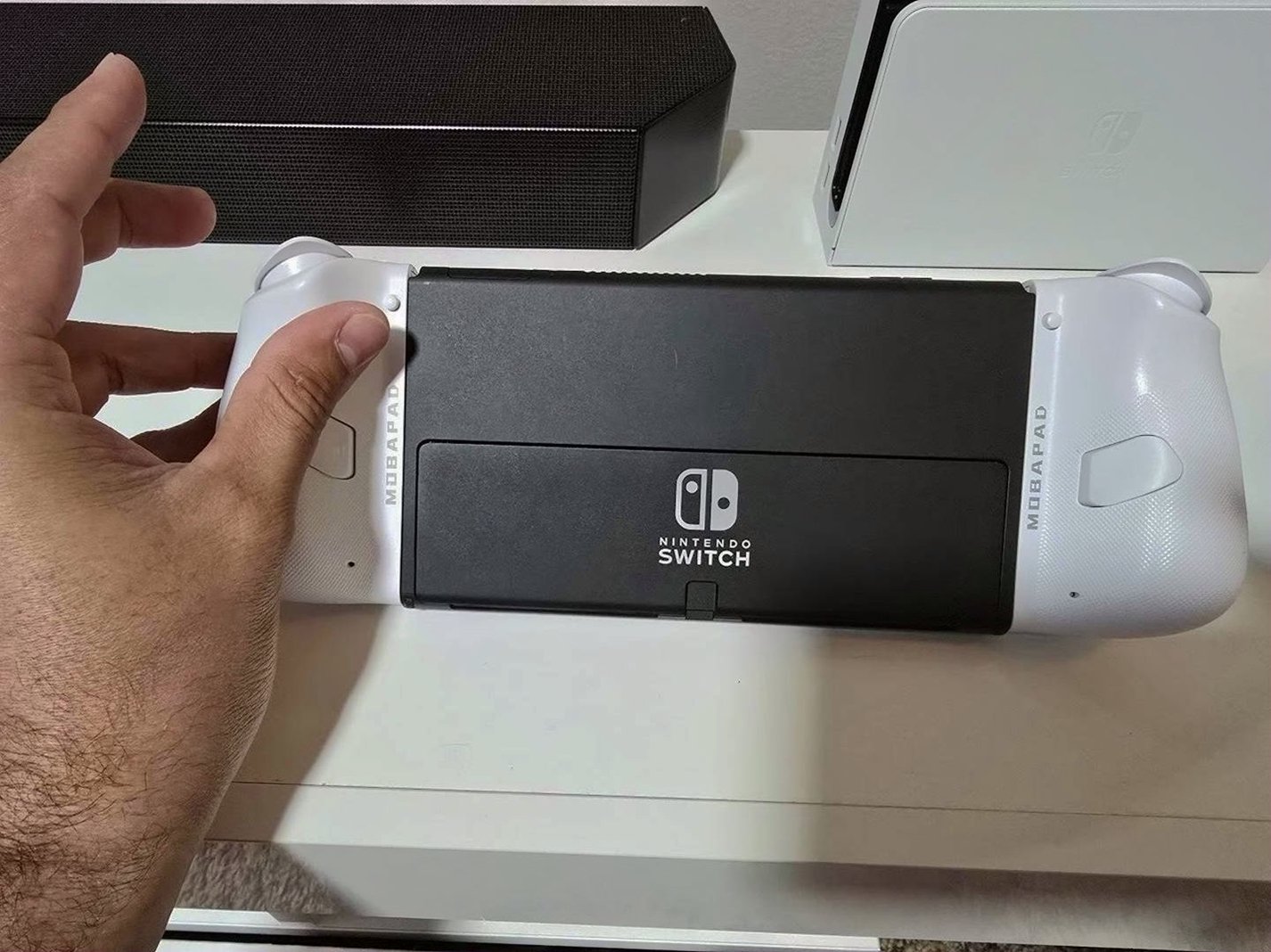 Nintendo Switch OLED 8V71 256GB White - Used image 3