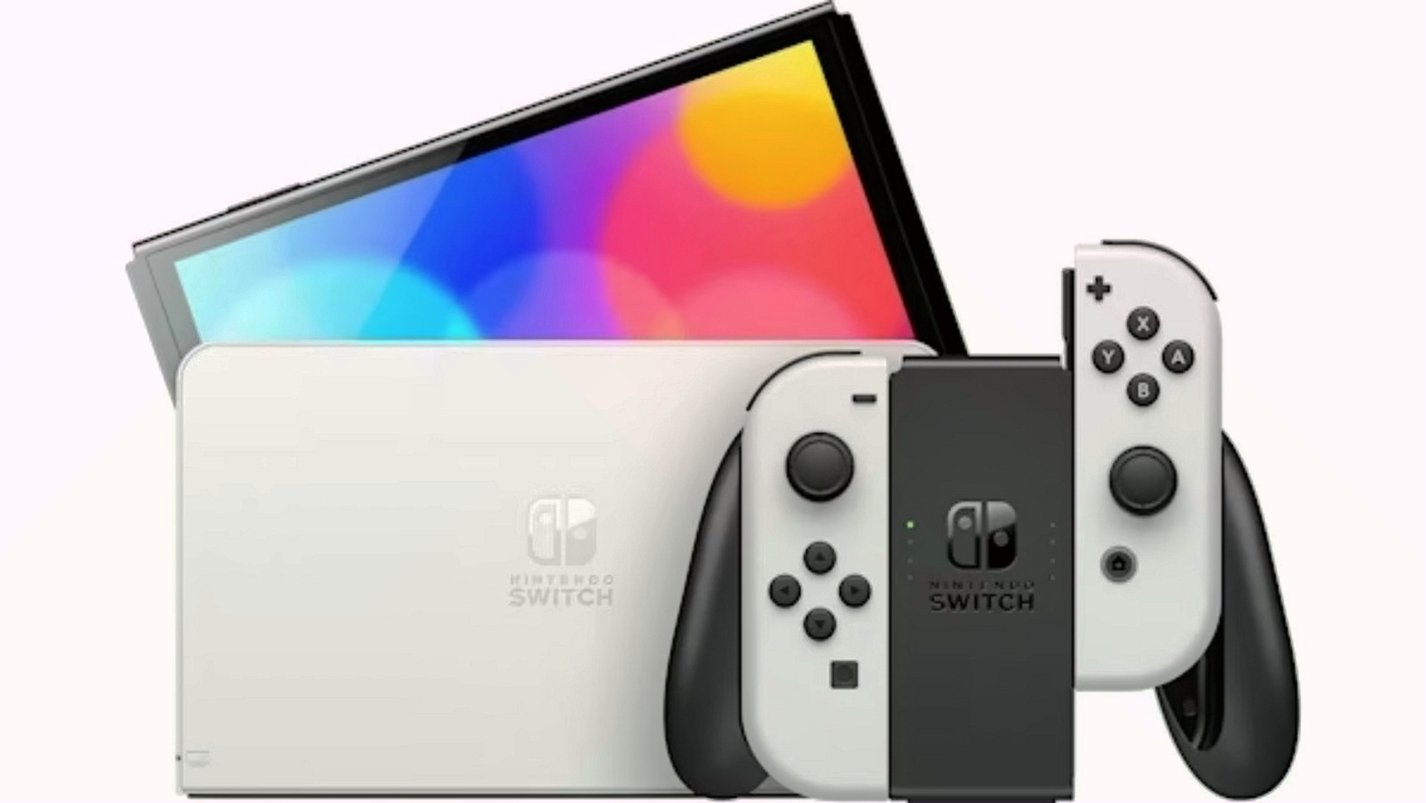 Nintendo Switch OLED Model White Set 8M28 - Used image 3