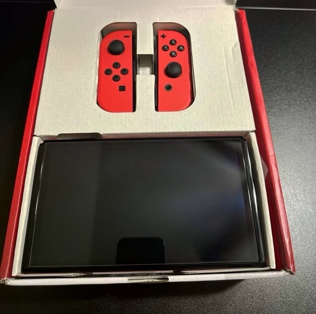 Nintendo Switch OLED Red Mario Edition 7G23 - Used image 2